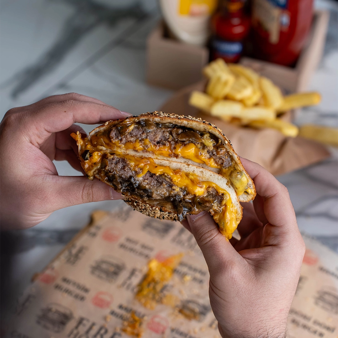 Kömür Ateşinde Hamburger